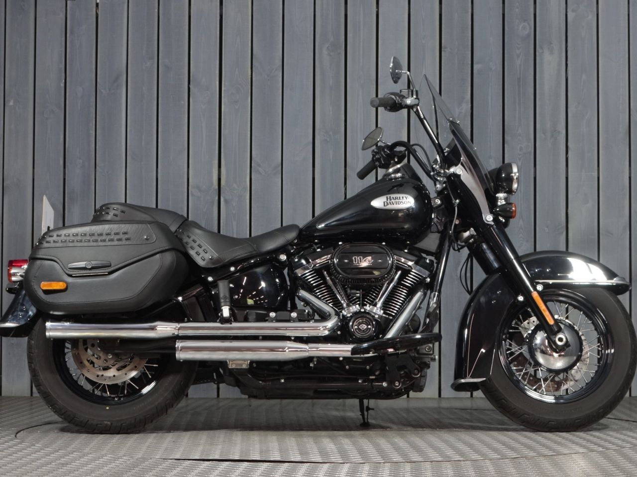 HARLEY-DAVIDSON SOFTAIL