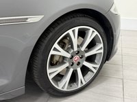 USED 2018 18 JAGUAR XJ 3.0d V6 Portfolio Saloon 4dr Diesel Auto Euro 6 (s/s) (300 ps) SUNROOF + MERIDIAN SURROUND SYSTEM + REVERSING CAMERA