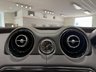 USED 2018 18 JAGUAR XJ 3.0d V6 Portfolio Saloon 4dr Diesel Auto Euro 6 (s/s) (300 ps) SUNROOF + MERIDIAN SURROUND SYSTEM + REVERSING CAMERA