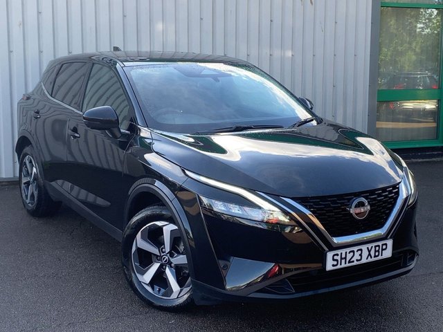 View our NISSAN QASHQAI