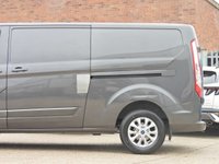 USED 2021 71 FORD TRANSIT CUSTOM 2.0 300 EcoBlue Limited Panel Van 5dr Diesel Manual L2 H1 Euro 6 (s/s) (130 ps) 1 OWNER LIMITED 300 L2 H1 A/C
