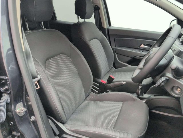 USED 2019 69 DACIA DUSTER 1.0 Duster Comfort TCe 4x2 5dr CLICK+COLLECT / HOME DELIVERY