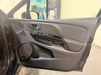 USED 2014 64 RENAULT CLIO 1.5 dCi Dynamique S MediaNav Hatchback 5dr Diesel Manual Euro 5 (s/s) (90 ps) &pound;20 Road Tax-Great Economy-2 Keys