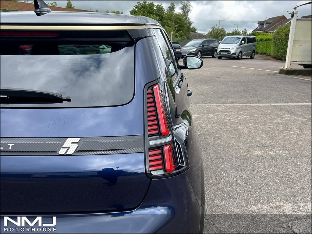 USED 2025 75 RENAULT 5 E-Tech electric urban range 40kWh iconic five Auto 5dr 9.9%APR LOW MILEAGE ONE OWNER
