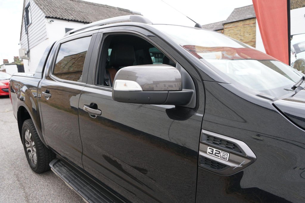 USED 2017 67 FORD RANGER 3.2 TDCi Wildtrak Auto 4WD Euro 5 4dr AUTOMATIC