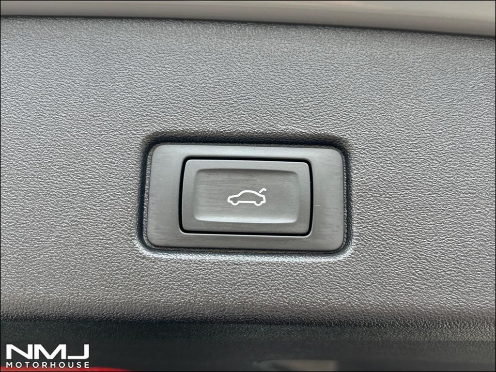 USED 2022 71 AUDI Q4 E-TRON 40 Edition 1 Auto 5dr 82kWh 9.9%APR COMF. SOUND & TECH PCK