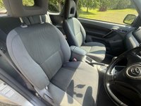 USED 2002 52 TOYOTA RAV4 2.0 VVT-i NRG SUV 3dr Petrol Automatic 4WD (224 g/km, 147 bhp) 