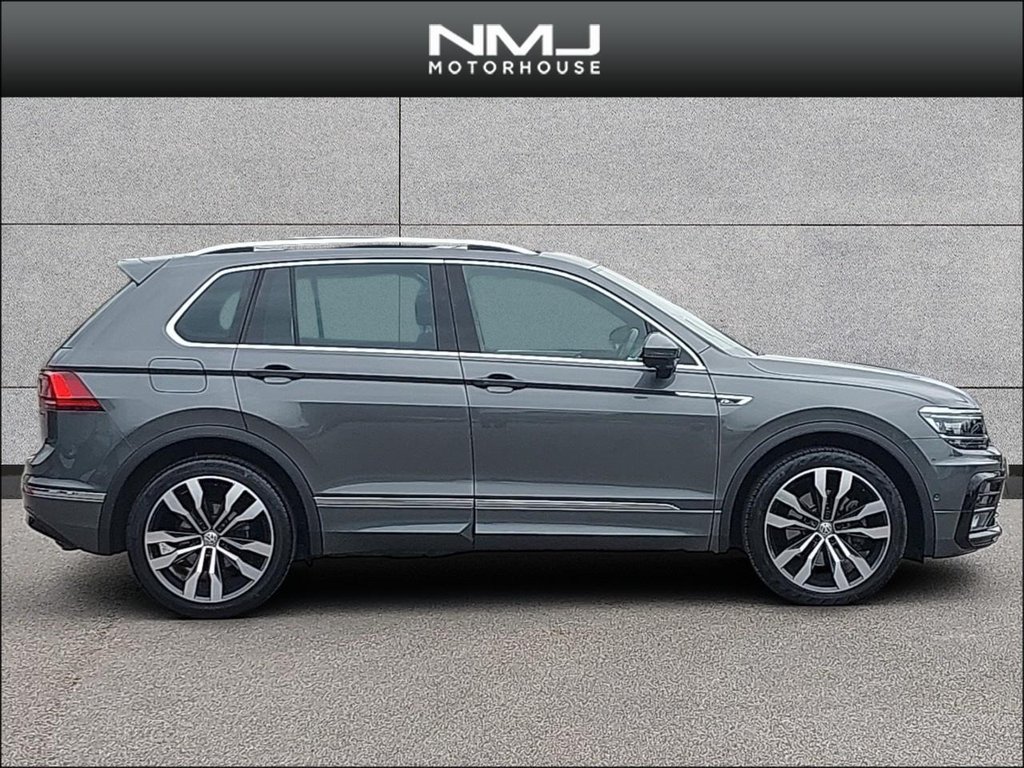 USED 2020 20 VOLKSWAGEN TIGUAN 2.0 TDI R-Line Tech DSG 4Motion Euro 6 (s/s) 5dr 9.9%APR PAN ROOF WINTER PACK