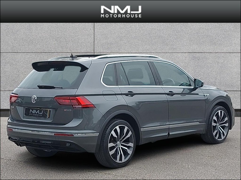 USED 2020 20 VOLKSWAGEN TIGUAN 2.0 TDI R-Line Tech DSG 4Motion Euro 6 (s/s) 5dr 9.9%APR PAN ROOF WINTER PACK