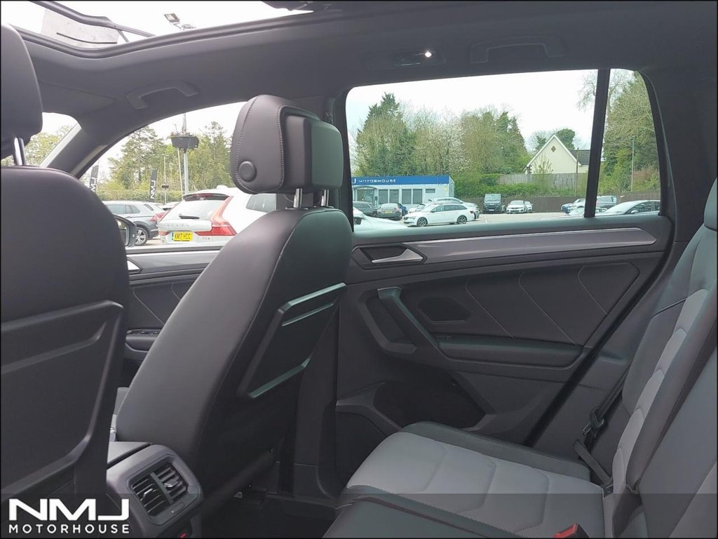 USED 2020 20 VOLKSWAGEN TIGUAN 2.0 TDI R-Line Tech DSG 4Motion Euro 6 (s/s) 5dr 9.9%APR PAN ROOF WINTER PACK
