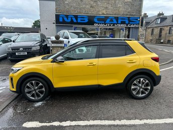 View our KIA STONIC