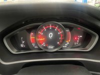 USED 2018 68 VOLVO V40 1.5 T3 GPF R-Design Pro Hatchback 5dr Petrol Auto Euro 6 (s/s) (152 ps) Heated Leather, Panoramic Roof, Parking Camera, SATNAV & Bluetooth, 52000 Miles & Full Service History