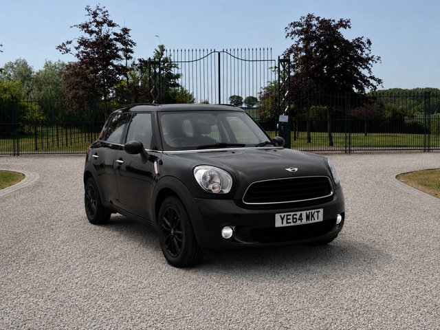 View our MINI COUNTRYMAN