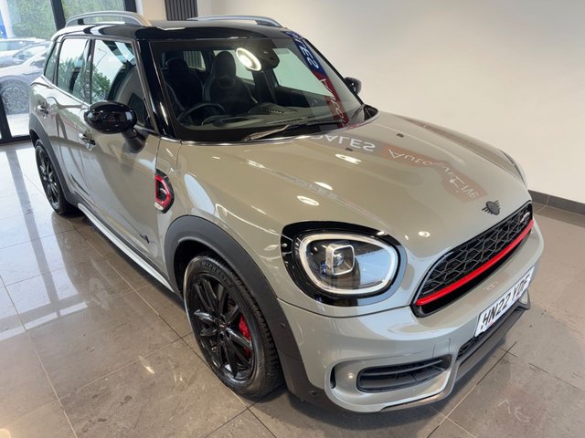 View our MINI COUNTRYMAN