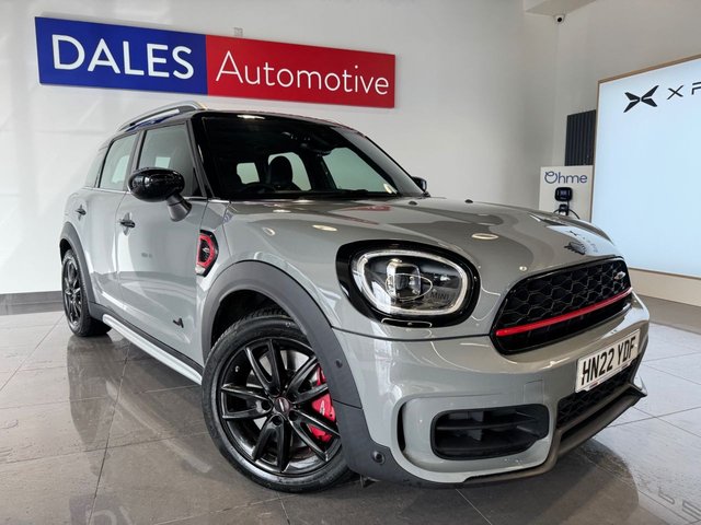 View our MINI COUNTRYMAN