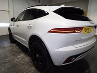 USED 2018 18 JAGUAR E-PACE 2.0 D150 R-Dynamic S SUV 5dr Diesel Auto AWD Euro 6 (s/s) (150 ps) 5 JAGUAR SERVICES-PAN ROOF-DAB-SAT NAV-PARK ASSIST+CAMERA-APPLE CAR PLAY/ANDROID AUTO