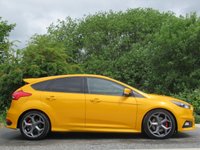 USED 2017 17 FORD FOCUS 2.0 TDCi ST-3 Hatchback 5dr Diesel Manual Euro 6 (s/s) (185 ps) BLUETOOTH AUDIO REAR SENSORS