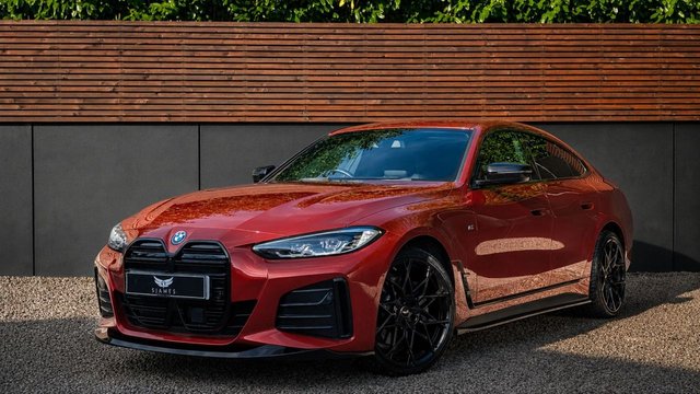 View our BMW I4
