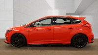 USED 2016 P FORD FOCUS 2.0T EcoBoost ST-3 Hatchback 5dr Petrol Manual Euro 6 (s/s) (250 ps) 