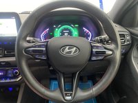 USED 2021 71 HYUNDAI I30 1.5 T-GDi MHEV N Line Hatchback 5dr Petrol Hybrid DCT Euro 6 (s/s) (159 ps) Gorgeous AUTO 160BHP I30 Hybrid with Touchscreen SATNAV, Apple CarPlay, Parking Camera & Guides, Privacy Glass, 18" Alloys only 25000 miles & Full Service History