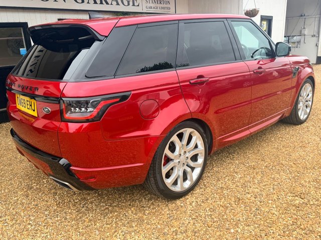 View our LAND ROVER RANGE ROVER SPORT