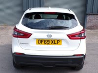 USED 2020 69 NISSAN QASHQAI 1.3 DIG-T Acenta Premium Euro 6 (s/s) 5dr A REAL LOW APR @ 7.9 % + FSH