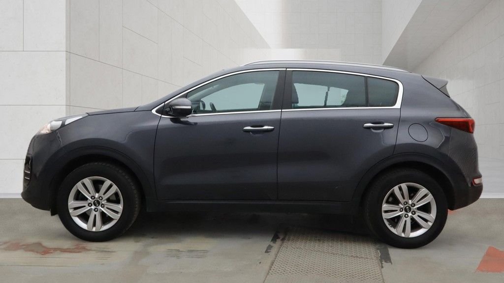 USED 2017 17 KIA SPORTAGE 1.6 GDi 2 SUV 5dr Petrol Manual Euro 6 (s/s) (130 bhp) 