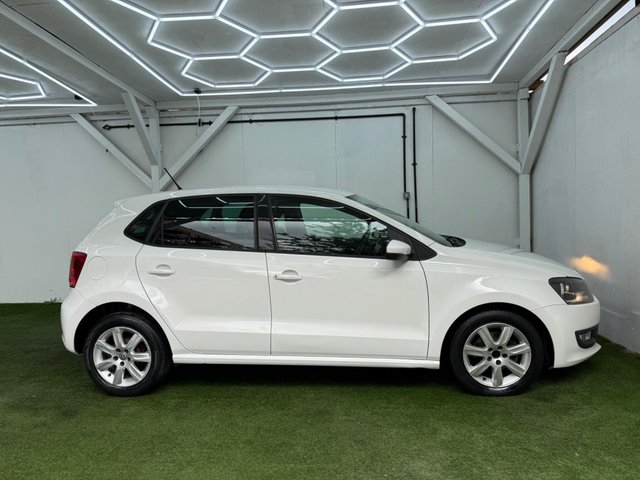 View our VOLKSWAGEN POLO