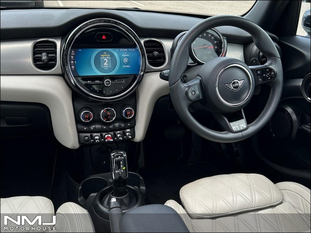 USED 2022 22 MINI HATCH 2.0 Cooper S Exclusive Steptronic Euro 6 (s/s) 5dr 9.9%APR PAN ROOF FULL SH