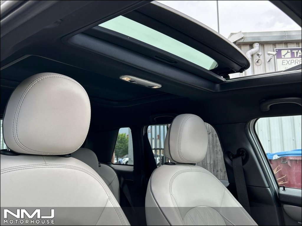 USED 2022 22 MINI HATCH 2.0 Cooper S Exclusive Steptronic Euro 6 (s/s) 5dr 9.9%APR PAN ROOF FULL SH