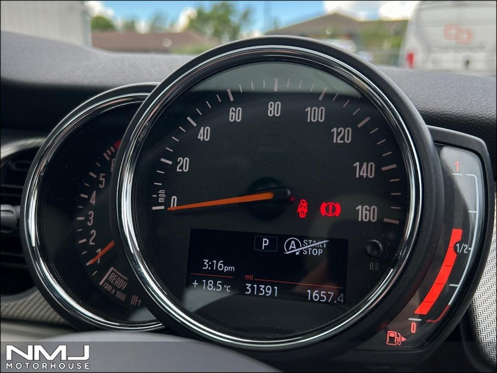 USED 2022 22 MINI HATCH 2.0 Cooper S Exclusive Steptronic Euro 6 (s/s) 5dr 9.9%APR PAN ROOF FULL SH
