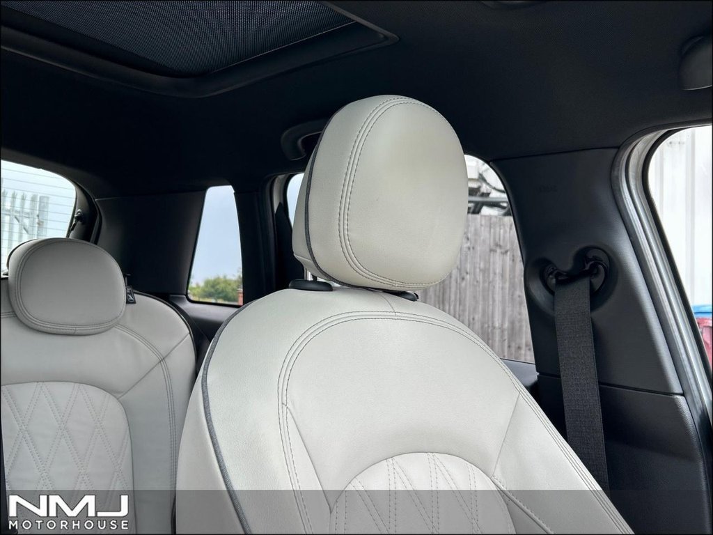 USED 2022 22 MINI HATCH 2.0 Cooper S Exclusive Steptronic Euro 6 (s/s) 5dr 9.9%APR PAN ROOF FULL SH