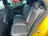 USED 2018 18 VOLKSWAGEN GOLF 1.5 TSI EVO R-Line Hatchback 5dr Petrol Manual Euro 6 (s/s) (150 ps) ** TEST DRIVE TODAY ** SAT NAV**