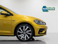 USED 2018 18 VOLKSWAGEN GOLF 1.5 TSI EVO R-Line Hatchback 5dr Petrol Manual Euro 6 (s/s) (150 ps) ** TEST DRIVE TODAY ** SAT NAV**