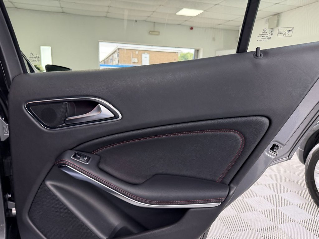 USED 2018 18 MERCEDES-BENZ GLA 2.1 GLA220d AMG Line (Premium) SUV 5dr Diesel 7G-DCT 4MATIC Euro 6 (s/s) (177 ps) 