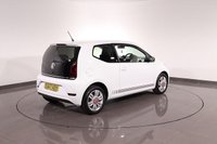 USED 2017 67 VOLKSWAGEN UP! 1.0 up! beats Hatchback 3dr Petrol Manual Euro 6 (s/s) (60 ps) 6 DOCUMENTED SERVICES