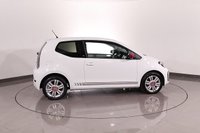 USED 2017 67 VOLKSWAGEN UP! 1.0 up! beats Hatchback 3dr Petrol Manual Euro 6 (s/s) (60 ps) 6 DOCUMENTED SERVICES