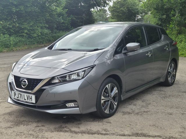View our NISSAN LEAF