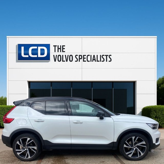 View our VOLVO XC40