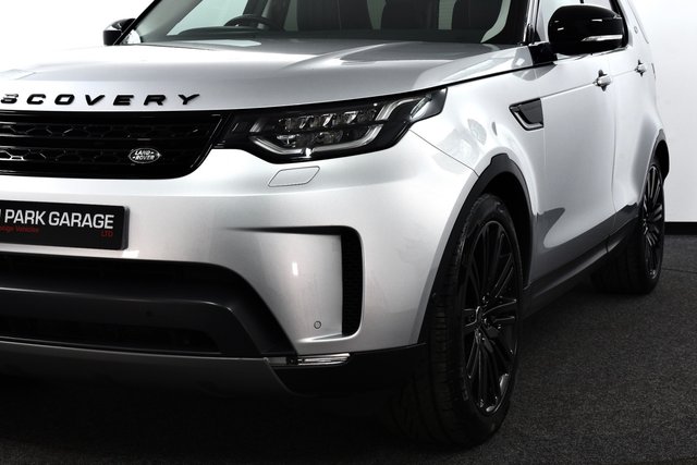 USED 2020 70 LAND ROVER DISCOVERY 3.0 SD V6 HSE Luxury SUV 5dr Diesel Auto 4WD Euro 6 (s/s) (306 ps) &pound;75k New | Rear Ent | E/D/Tbar