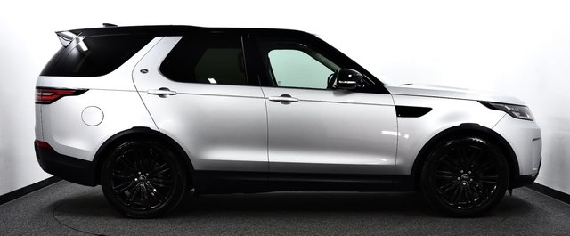 USED 2020 70 LAND ROVER DISCOVERY 3.0 SD V6 HSE Luxury SUV 5dr Diesel Auto 4WD Euro 6 (s/s) (306 ps) &pound;75k New | Rear Ent | E/D/Tbar
