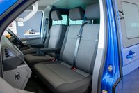 USED 2024 24 VOLKSWAGEN TRANSPORTER 2.0 TDI T32 Highline Kombi Double Cab 5dr Diesel DSG FWD LWB Euro 6 (s/s) (150 ps) Twin Sliding Doors, 2+1 Seats