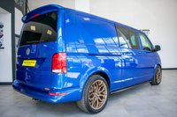 USED 2024 24 VOLKSWAGEN TRANSPORTER 2.0 TDI T32 Highline Kombi Double Cab 5dr Diesel DSG FWD LWB Euro 6 (s/s) (150 ps) Twin Sliding Doors, 2+1 Seats