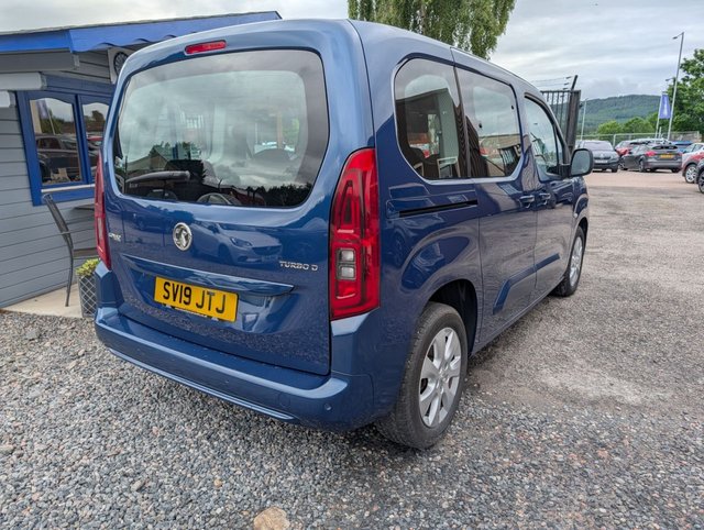 View our VAUXHALL COMBO LIFE