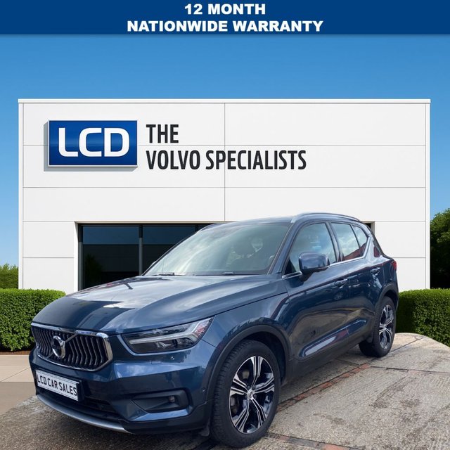 View our VOLVO XC40