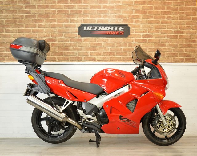 View our HONDA VFR800