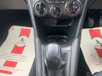 USED 2019 19 PEUGEOT 208 1.2 PureTech Signature Hatchback 5dr Petrol Manual Euro 6 (s/s) (82 ps) 