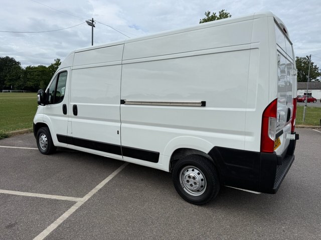 View our CITROEN RELAY