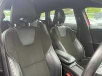 USED 2015 65 VOLVO V40 1.6 D2 R-Design Hatchback 5dr Diesel Manual Euro 5 (s/s) (115 ps) **Full Service History** 
