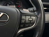USED 2023 72 LEXUS ES 2.5 300h Saloon 4dr Petrol Hybrid E-CVT Euro 6 (s/s) (218 ps) 